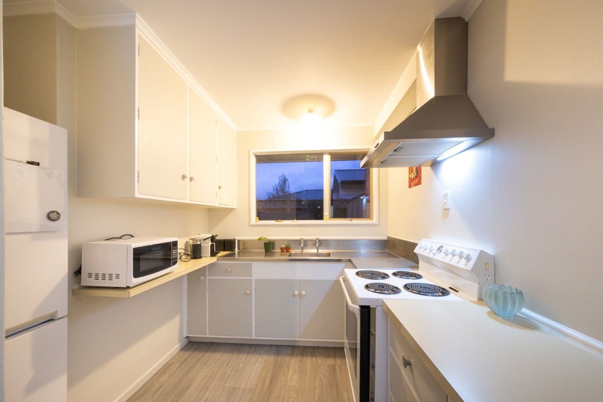 1/115 Victoria Avenue, Hokowhitu, Palmerston North - Carousel 2