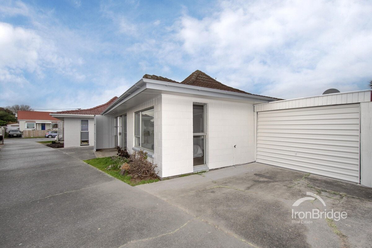 2/18 Hardy Street, New Brighton, Christchurch - Carousel 11