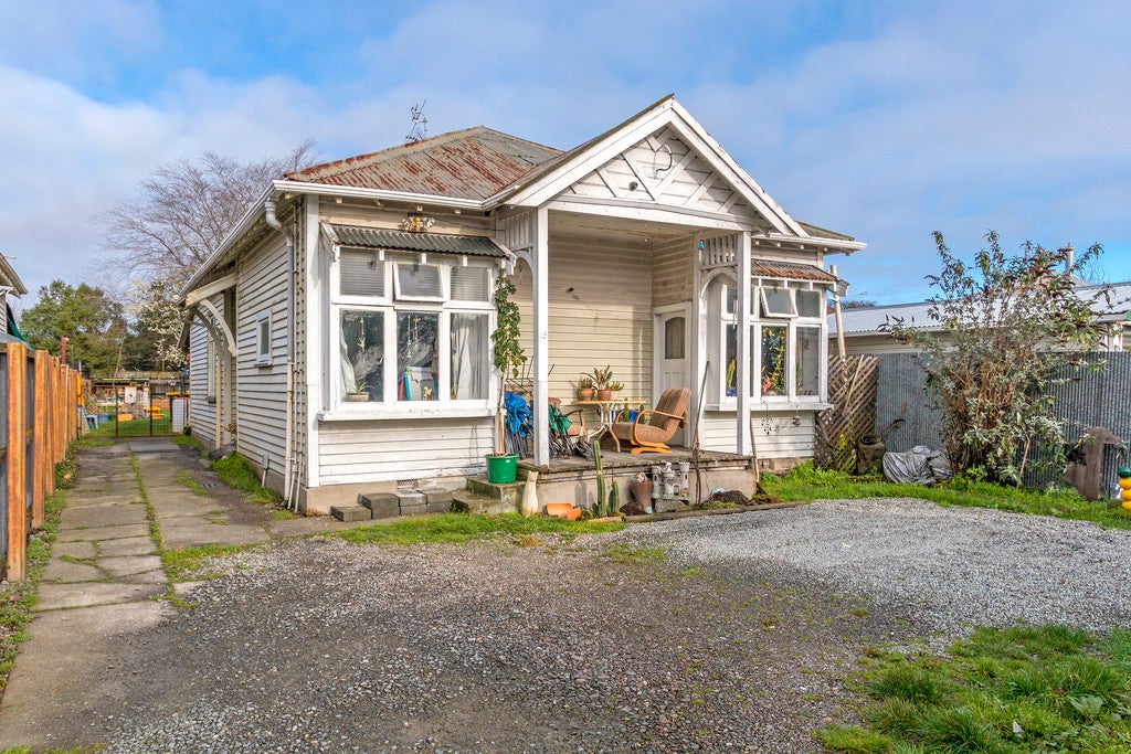 15 Twigger Street, Addington, Christchurch - Carousel 1