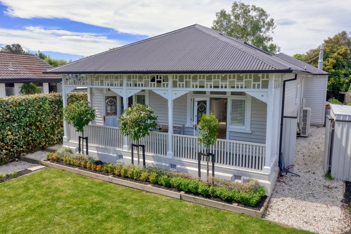 16 Albany Street, St Albans, Christchurch - Carousel 1