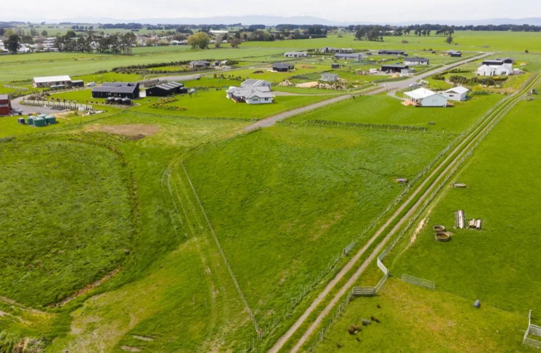 0 Sterling Lane, Rongotea - Carousel 6