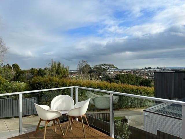 32 Roxborough Place, East Tamaki Heights, Auckland - Carousel 21