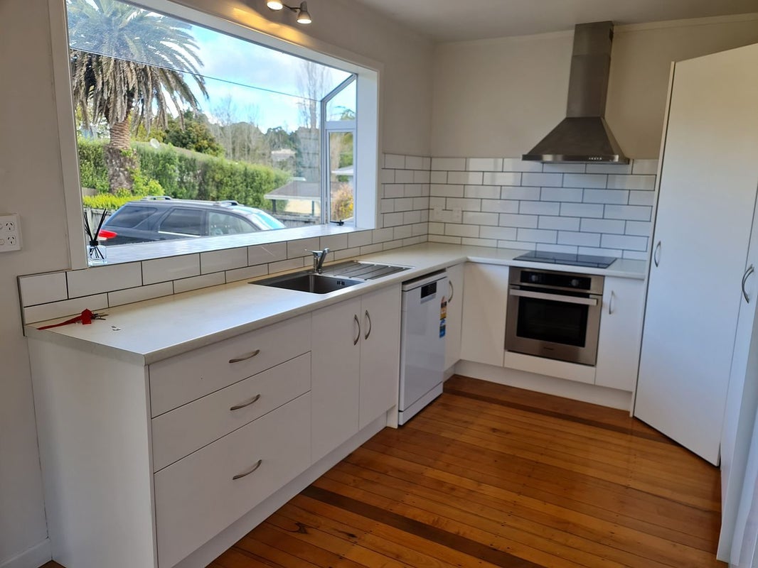 17 Butler Place, Kamo, Whangarei - Carousel 2