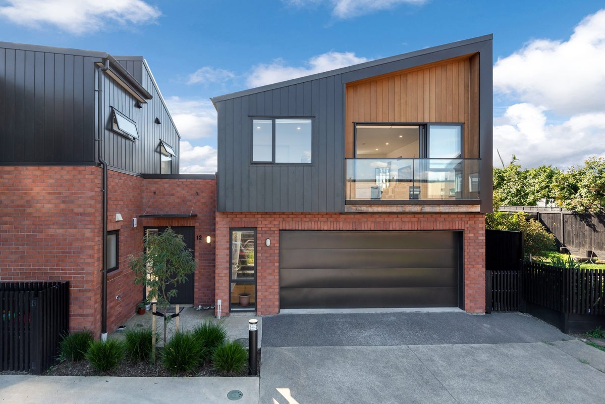 12 Mahinga Kai Way, Belmont, Auckland - Carousel 1