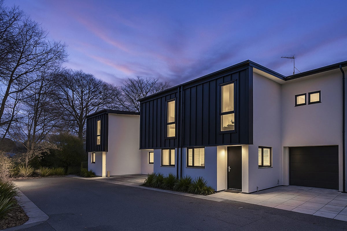 8/143 Cranford Street, St Albans, Christchurch - Carousel 1
