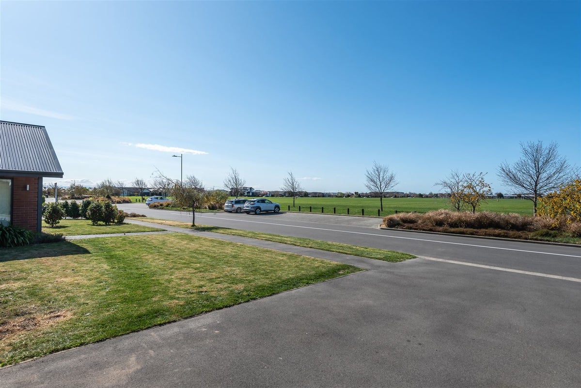 26 Dalwood Drive, Wigram, Christchurch - Carousel 24