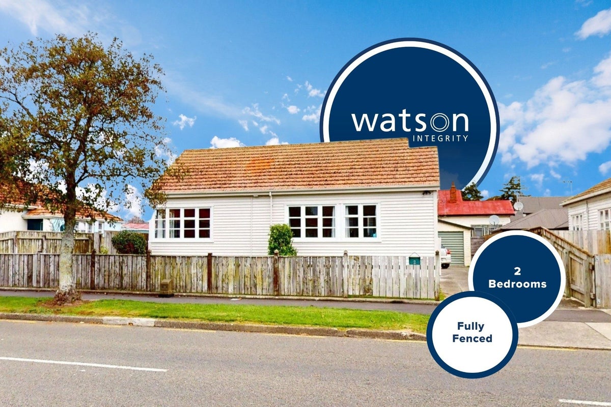 2 Koromiko Avenue, Roslyn, Palmerston North - Carousel 1