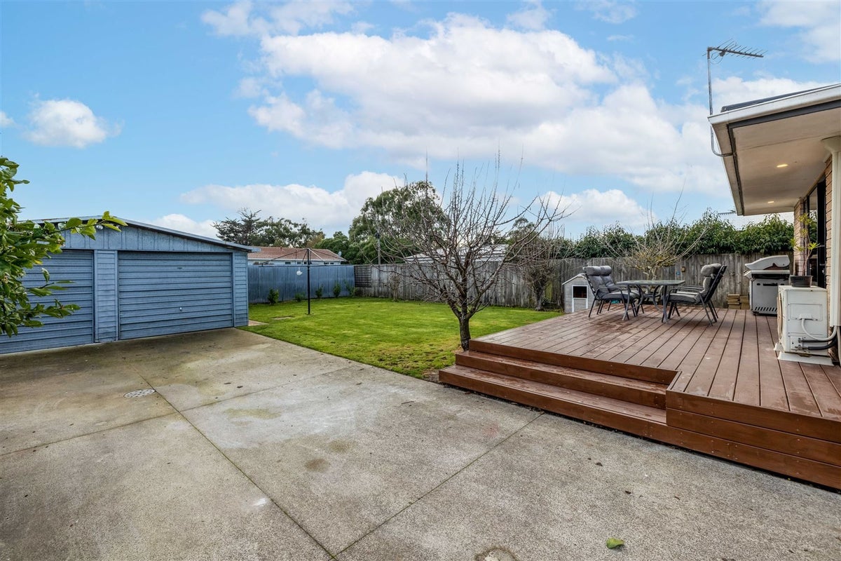 62 Kathleen Crescent, Hornby, Christchurch - Carousel 14