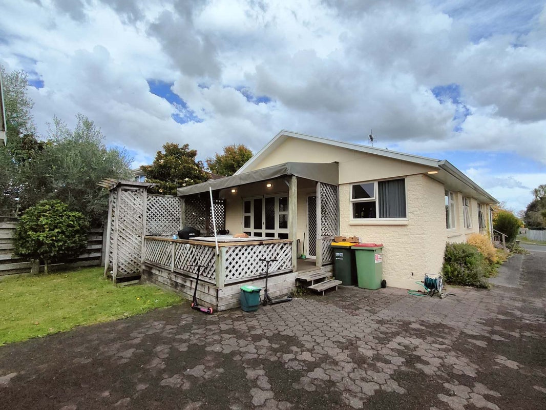 4 Claremont Avenue, Chartwell, Hamilton - Carousel 2