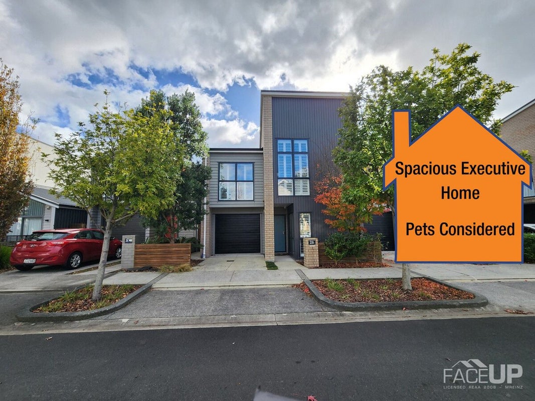 28 Liquidambar Drive, Hobsonville, Auckland - Carousel 1