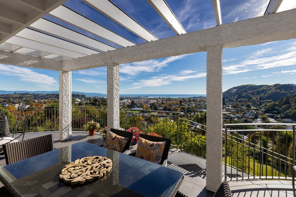 12 St John Drive, Nelson South, Nelson - Carousel 1