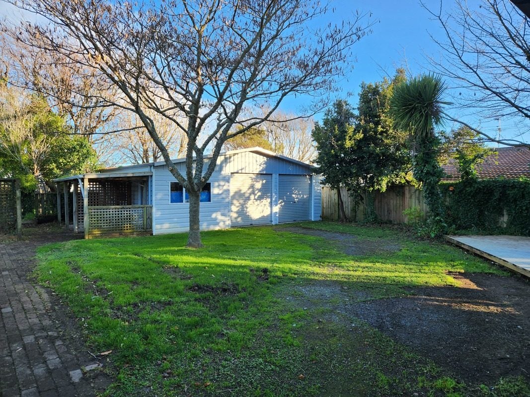 696 Fergusson Drive, Elderslea, Upper Hutt - Carousel 14