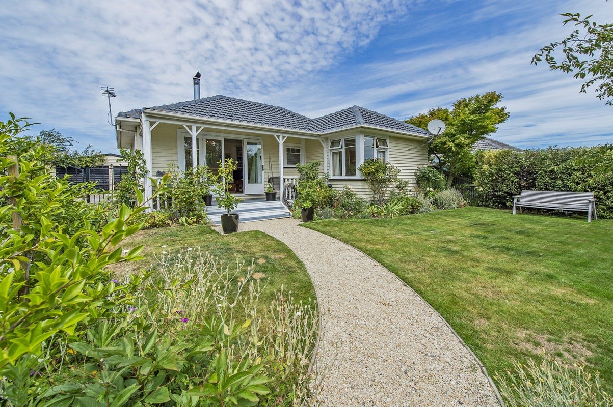 9 Ngata Place, Hei Hei, Christchurch - Carousel 1