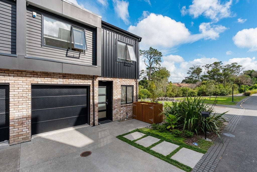 5 Tamora Lane, Avondale, Auckland - Carousel 1