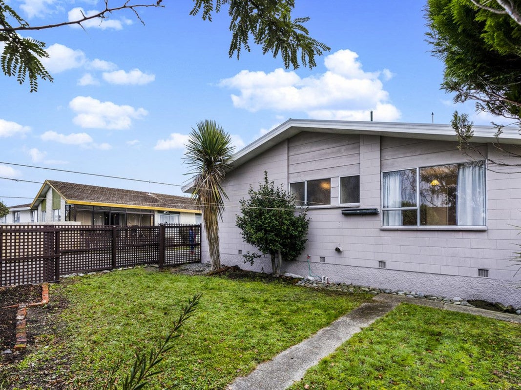 1/45 Oldwood Street, Bishopdale, Christchurch - Carousel 1