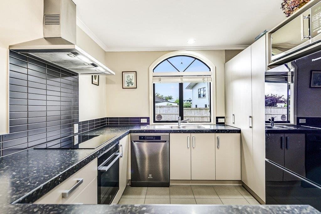 392G Hukanui Road, Rototuna, Hamilton - Carousel 2