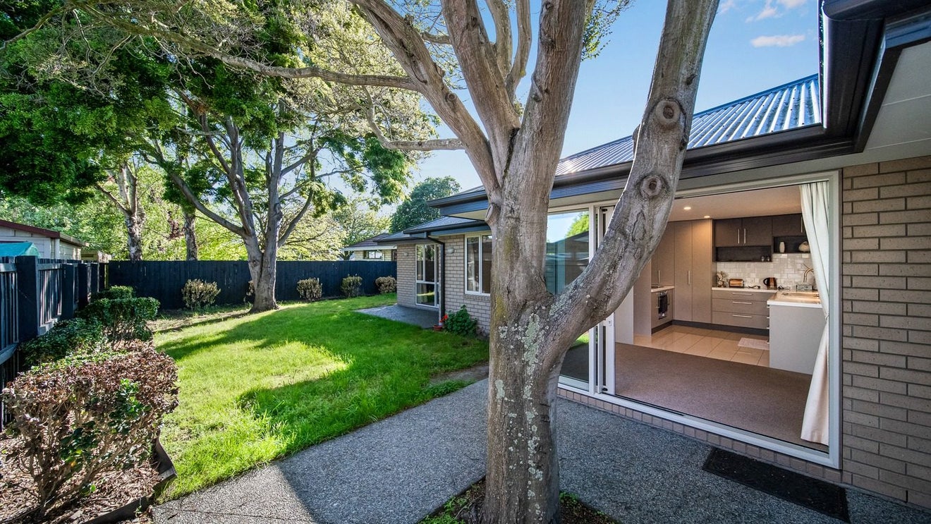 64 Englefield Road, Northwood, Christchurch - Carousel 12