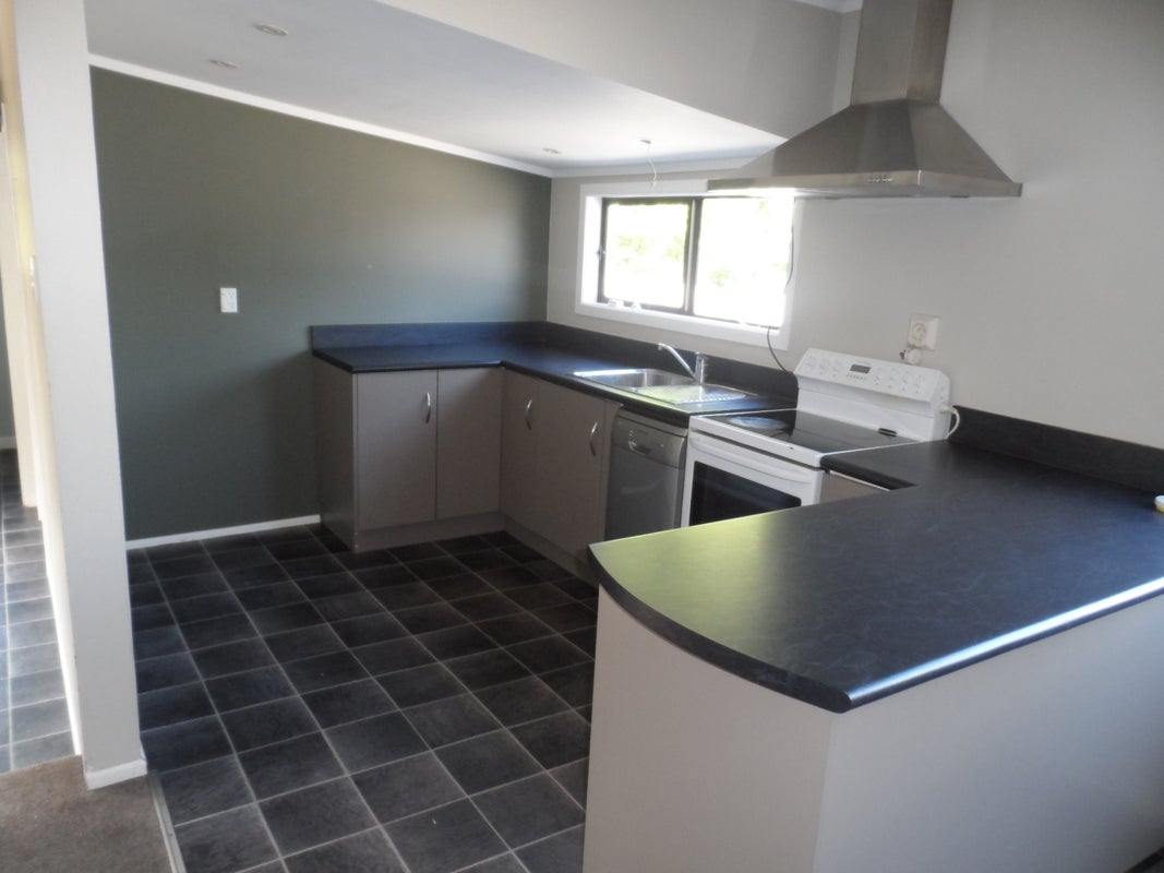 25 White Street, Whanganui East, Whanganui - Carousel 2