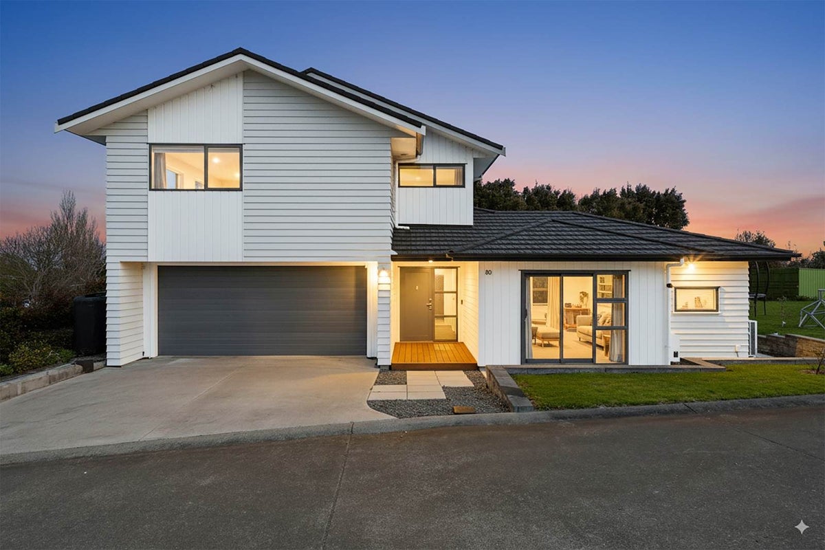 80 Redoubt Road, Goodwood Heights, Manukau City, Auckland - Carousel 1