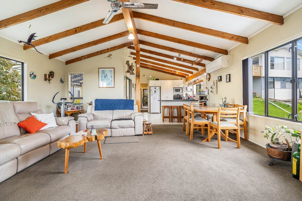 16A Scott Road, Stanmore Bay, Whangaparaoa - Carousel 2
