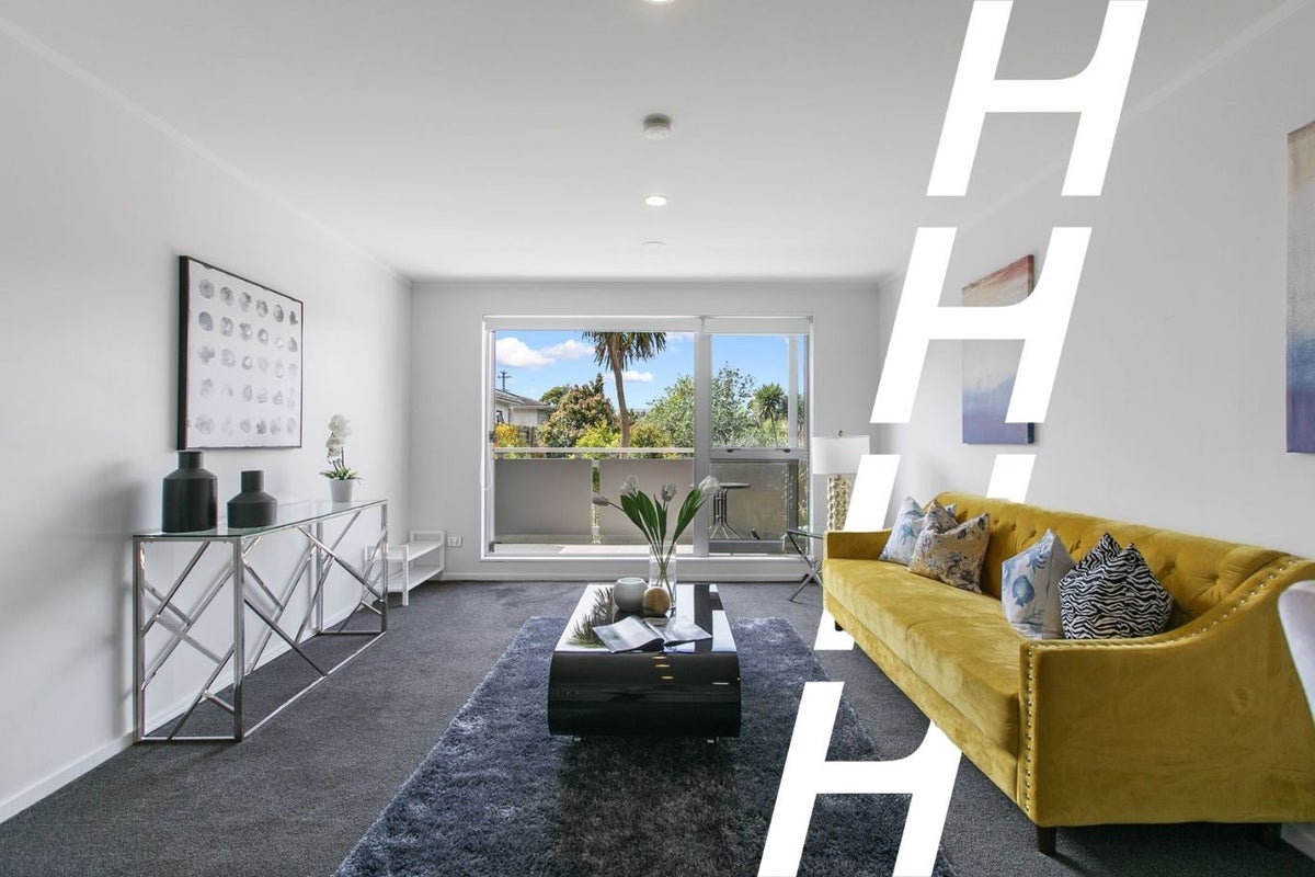 327/26 Morningside Drive, Morningside, Auckland - Carousel 1