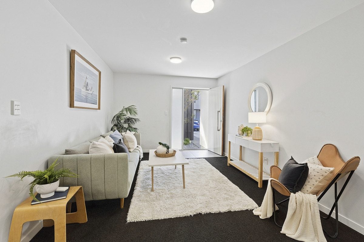 7/74 Derwent Street, Island Bay, Wellington - Carousel 2
