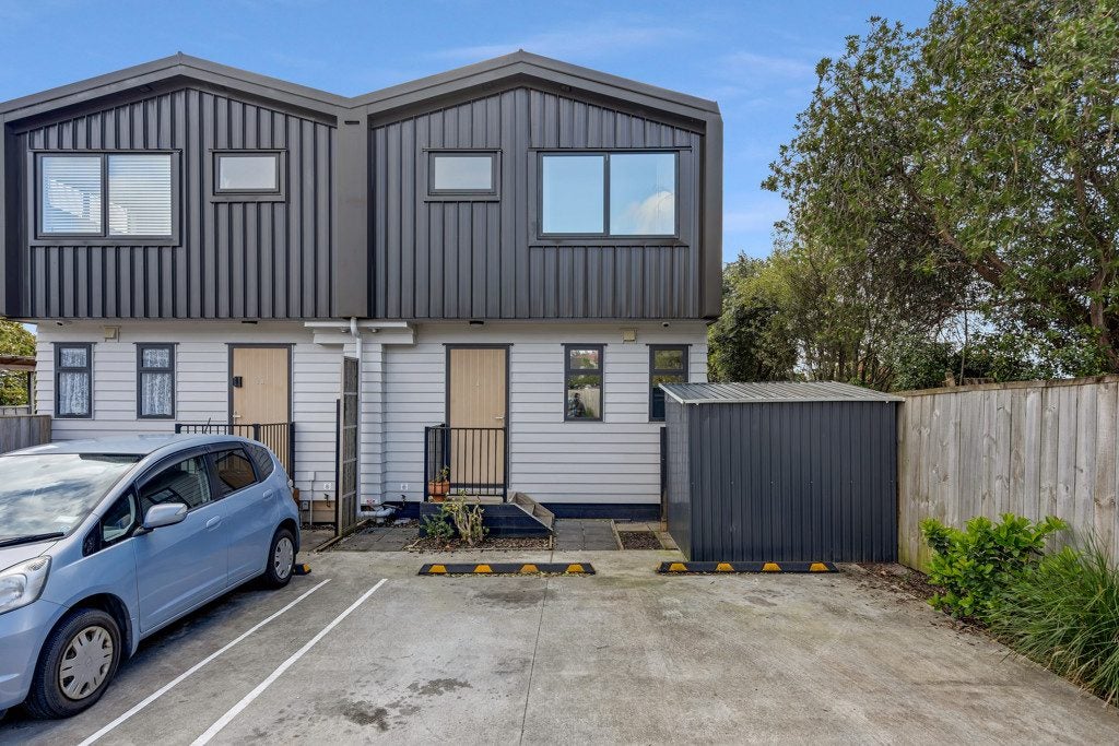 4 Wattle Road, Sunnyvale, Auckland - Carousel 2