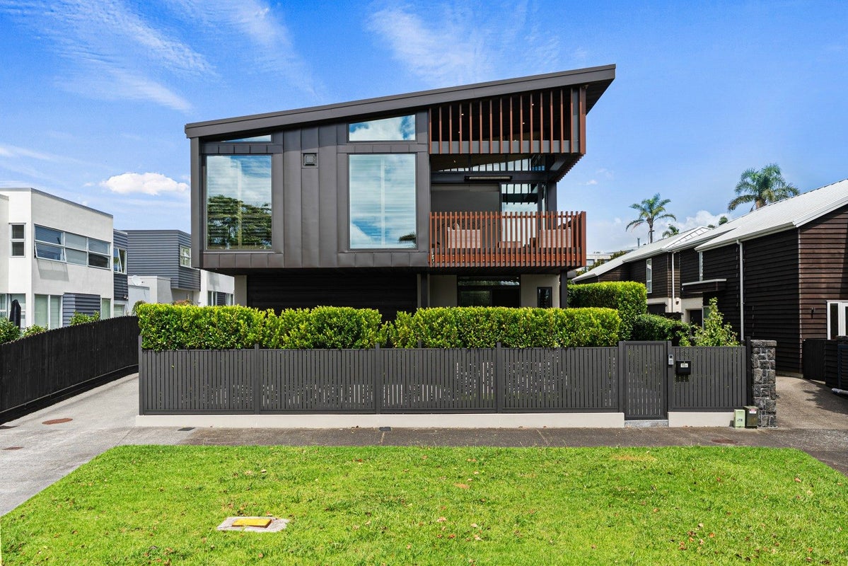 115A Coates Avenue, Orakei, Auckland - Carousel 1