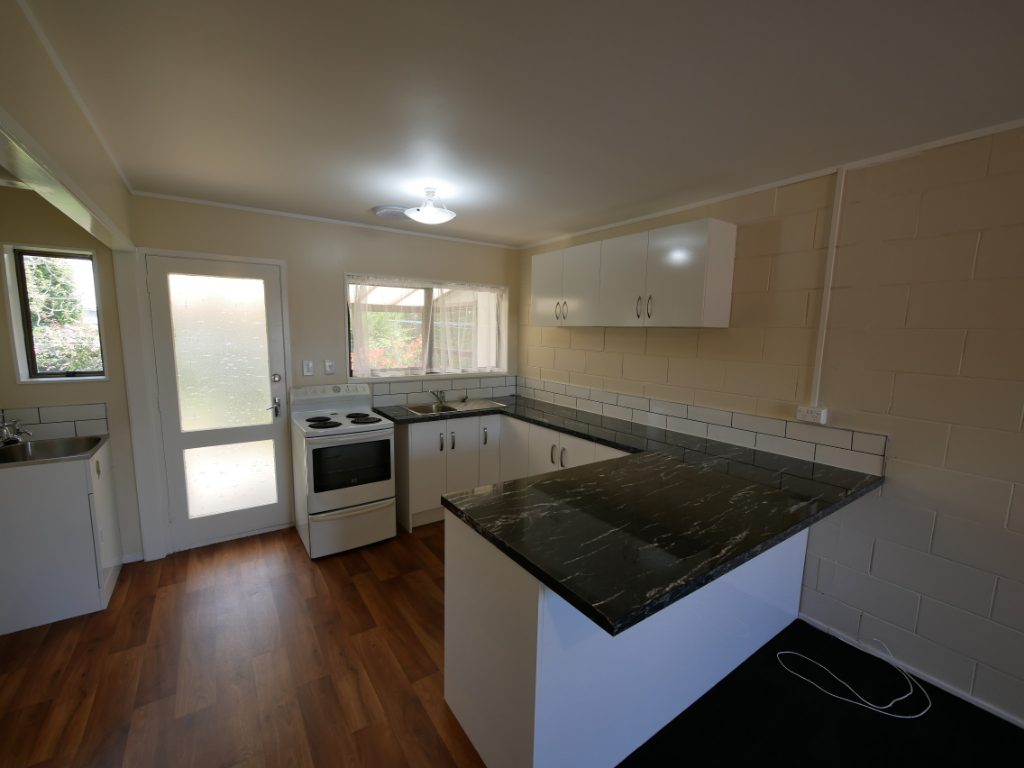 4/31 Trentham Road, Papakura, Auckland - Carousel 2