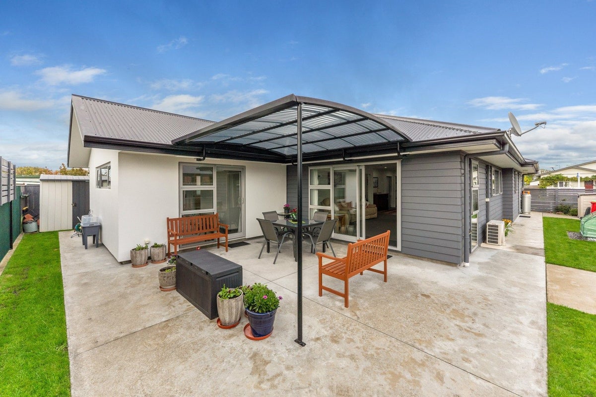 75 Denbigh Street, Feilding, Feilding - Carousel 1