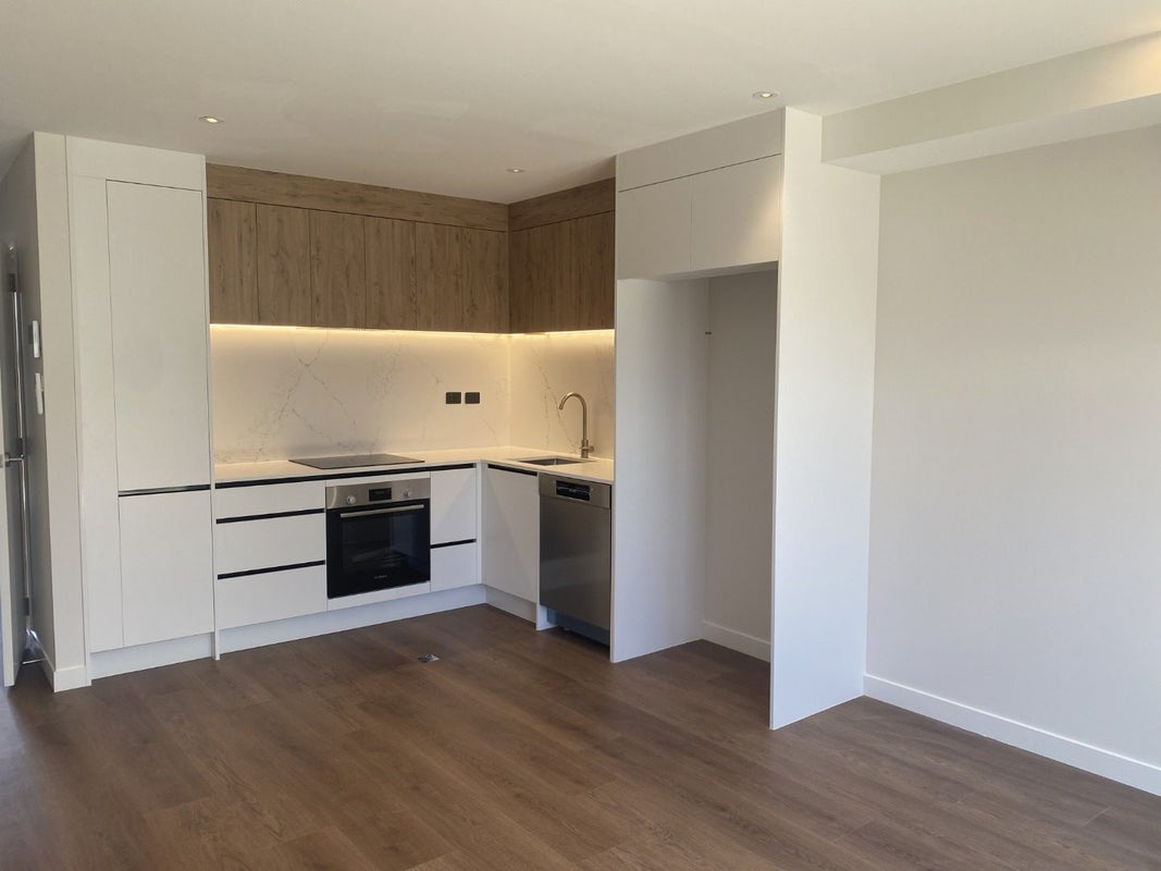 7/60 Yeovil Road, Te Atatu Peninsula, Auckland - Carousel 2