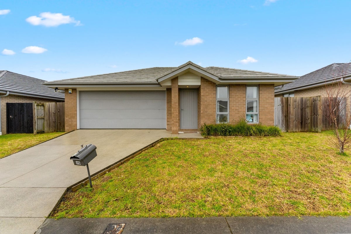 15 Perla Road, Pukekohe, Pukekohe - Carousel 1