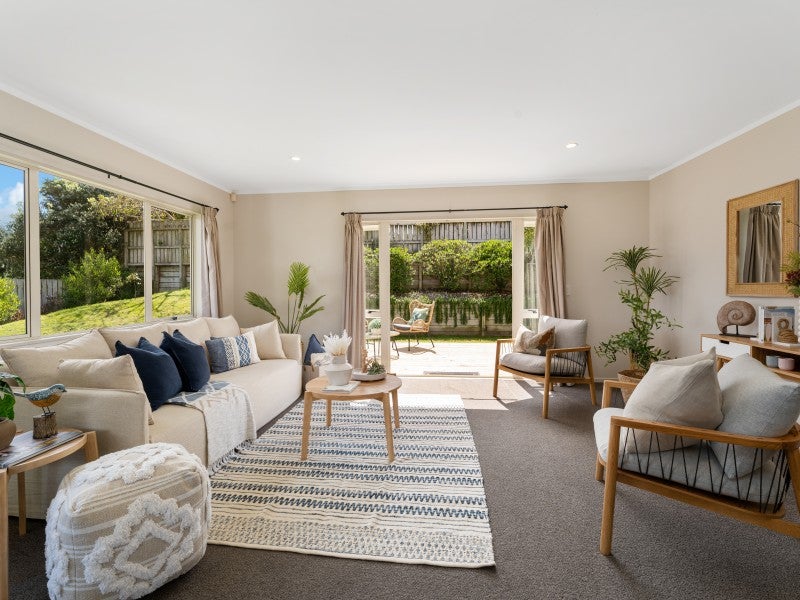 43 Weggery Drive, Waikanae Beach, Waikanae - Carousel 2