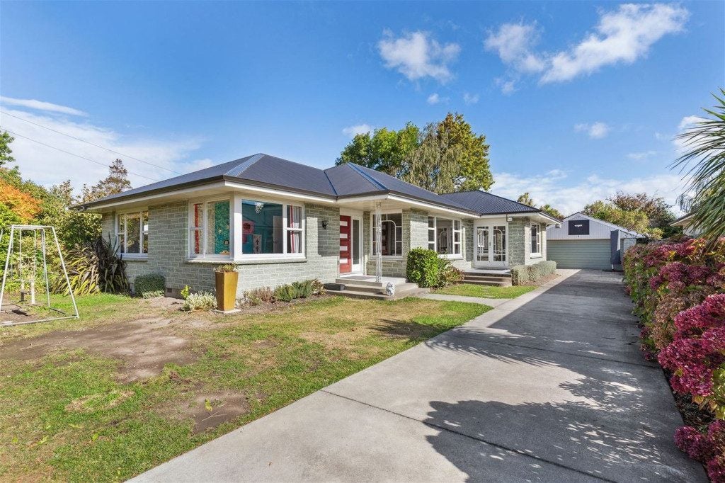 22 Joyce Crescent, Ilam, Christchurch - Carousel 21