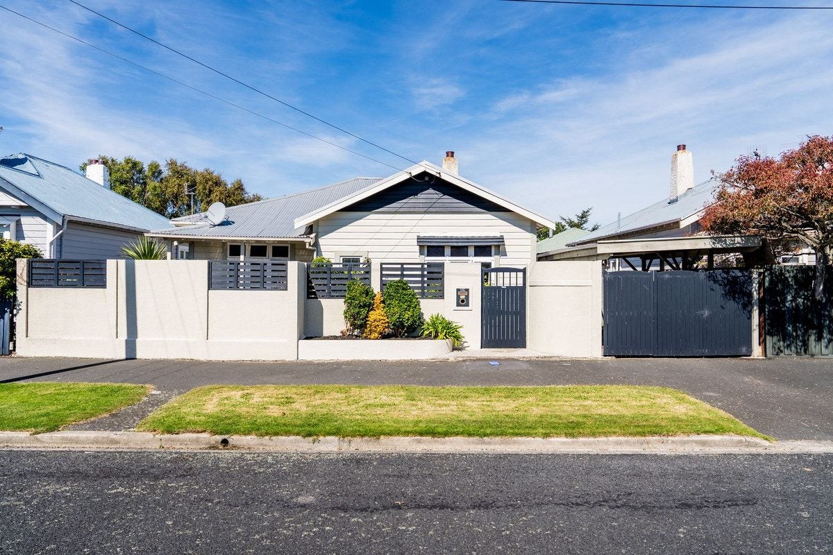 63 Calder Street, Saint Kilda, Dunedin - Carousel 1