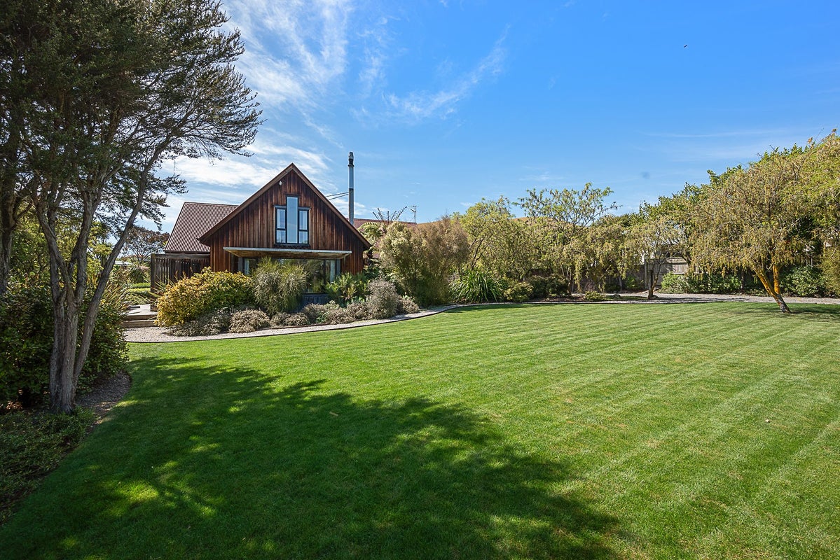 239 Redwood Street, Witherlea, Blenheim - Carousel 1