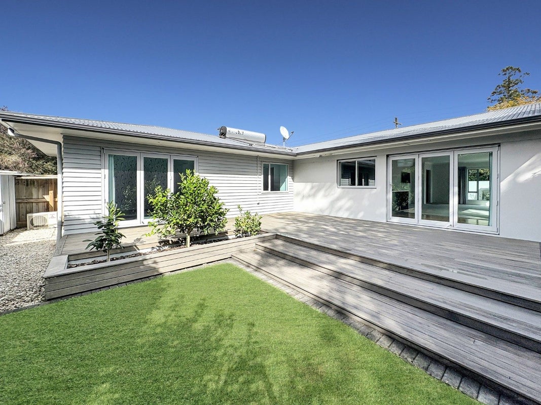 916B River Road, Queenwood, Hamilton - Carousel 1