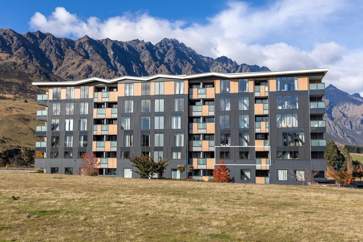 102/16 Mountain Ash Drive, Frankton, Queenstown-Lakes, Otago - Carousel 2