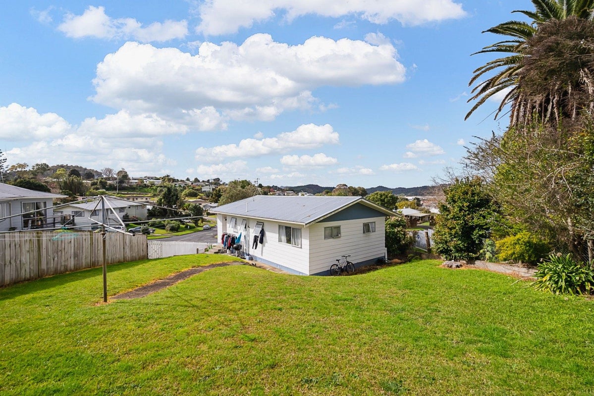 10 Fairburn Street, Raumanga, Whangarei - Carousel 15