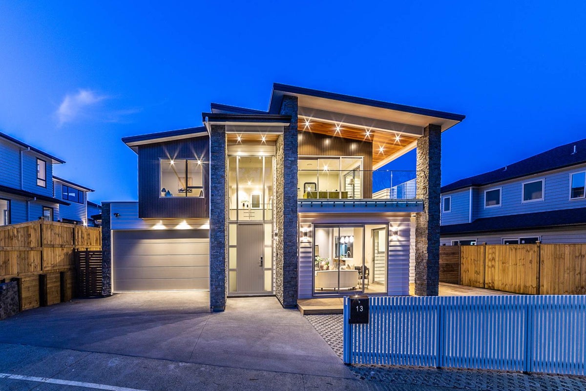 13 David Rogers Lane, Swanson, Auckland - Carousel 48