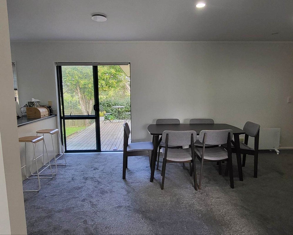 2/16 Fintona Place, Dannemora, Auckland - Carousel 2