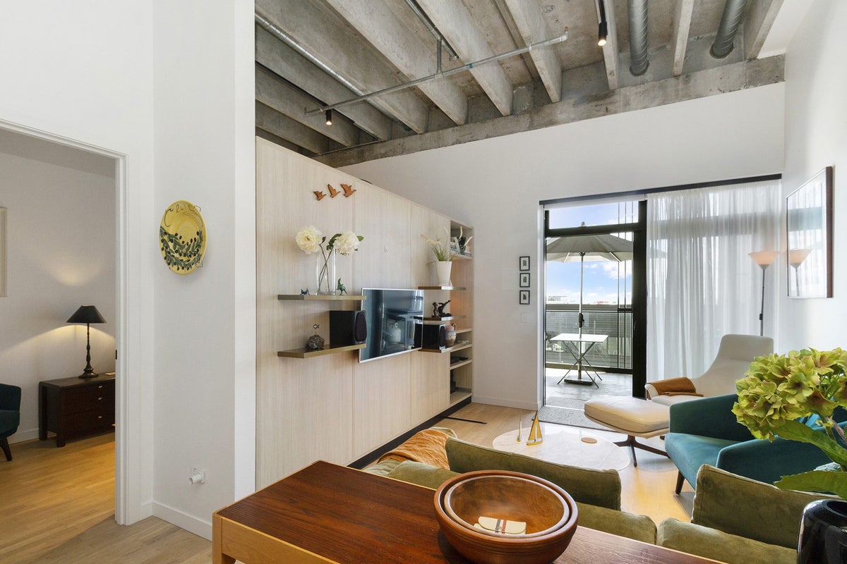 201/10 Exmouth Street, Eden Terrace, Auckland - Carousel 1