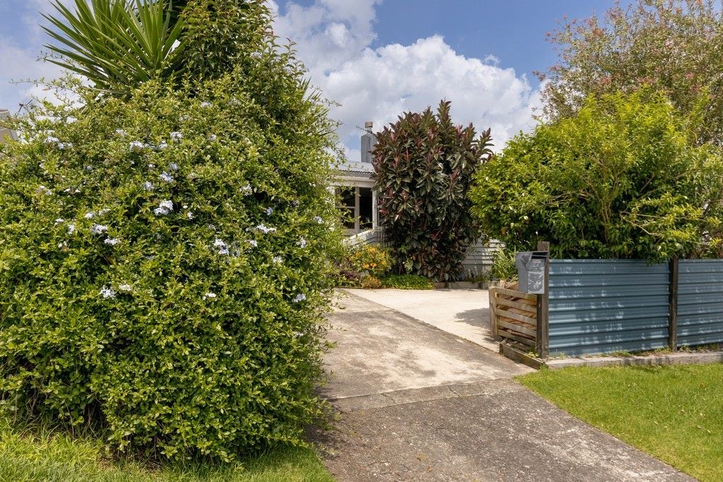 24 Waimapu Street, Greerton, Tauranga - Carousel 24