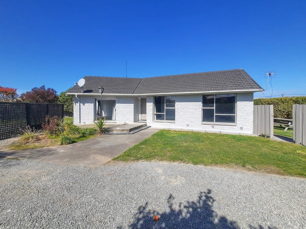 10 Woodlands Place, Aranui, Christchurch - Carousel 1