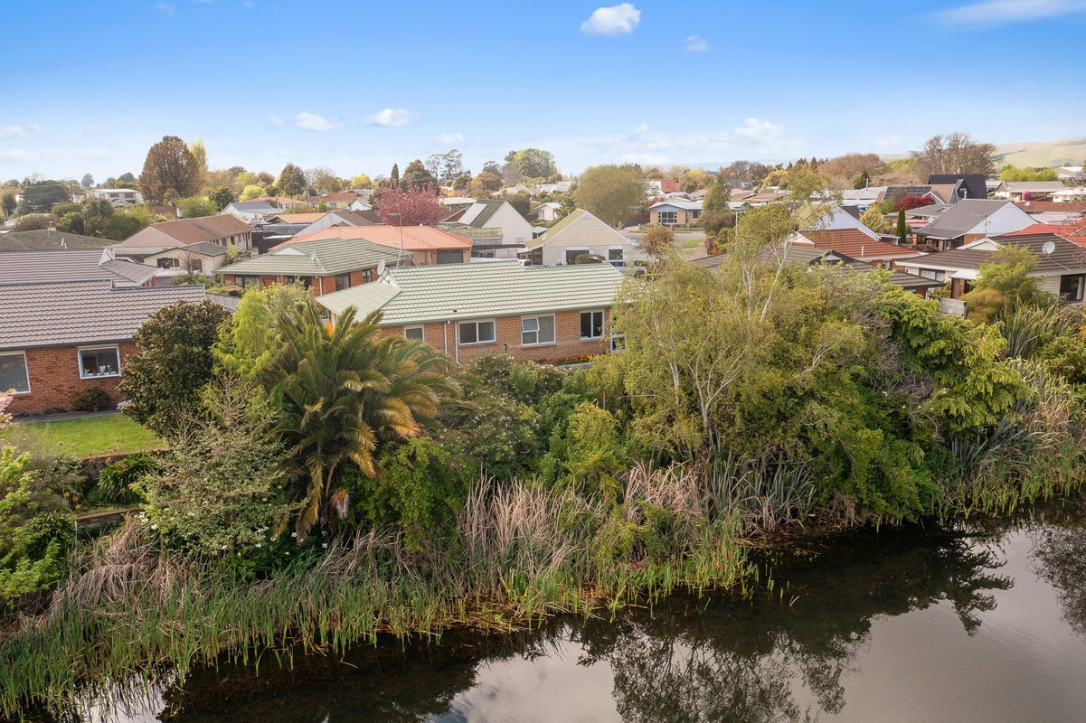 24 Dawkins Place, Islington, Blenheim - Carousel 1