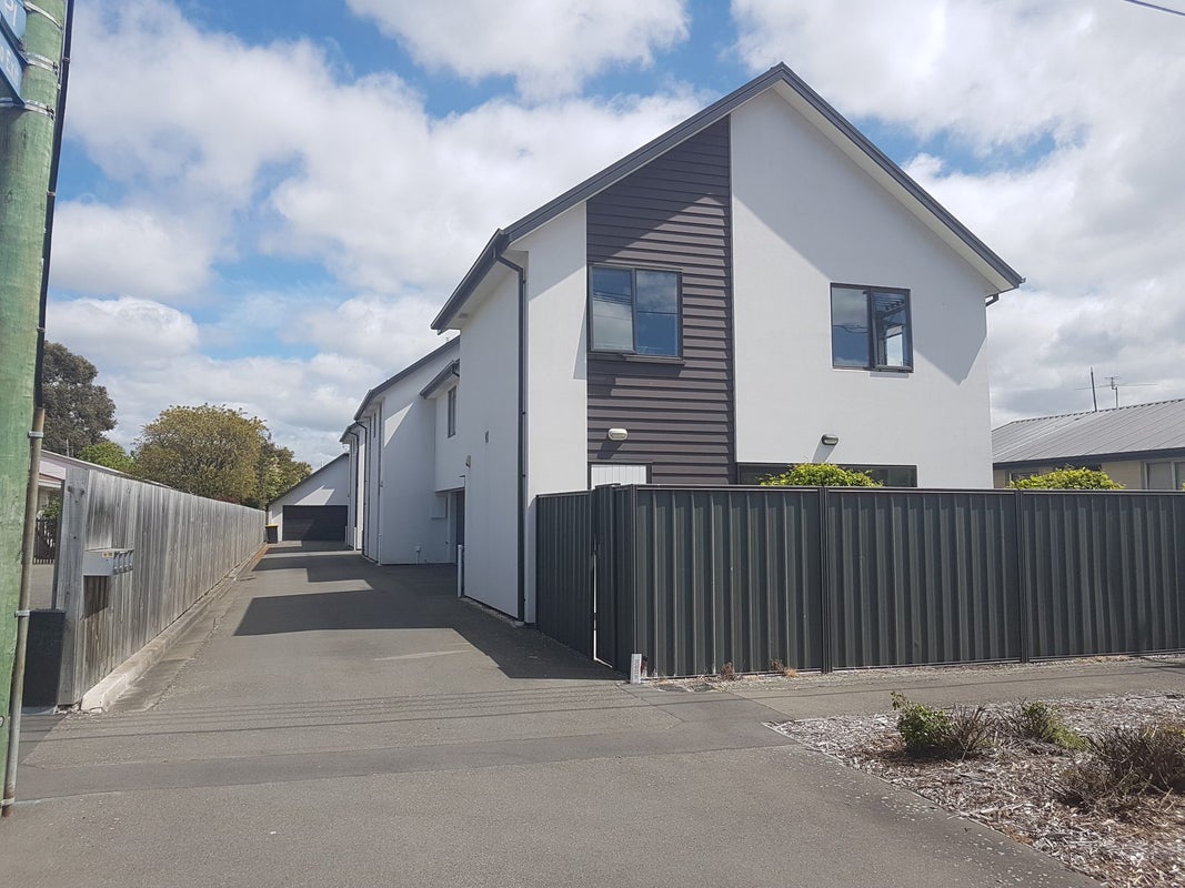 19C Barrie Street, Addington, Christchurch - Carousel 1