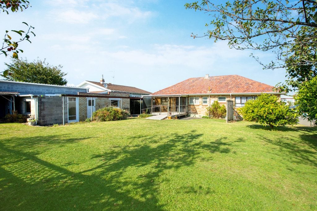 24 Park Street, Morrinsville, Morrinsville - Carousel 2