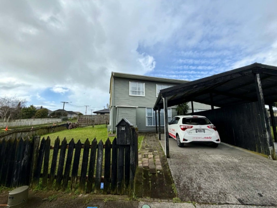 22 Cook Street, Marfell, New Plymouth - Carousel 1