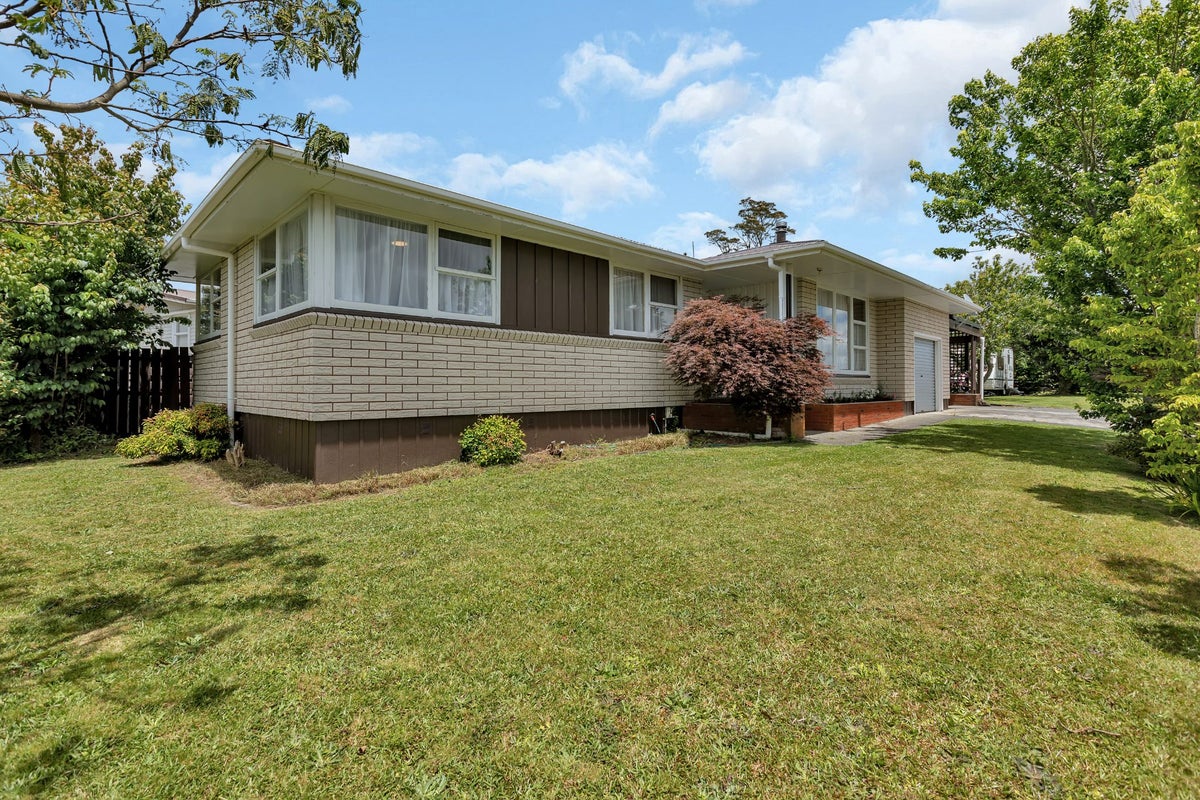 1 Belmont Avenue, Tikipunga, Whangarei - Carousel 1