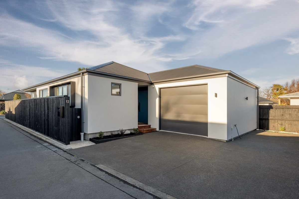 12 Arthurson Mews, Woolston, Christchurch - Carousel 14
